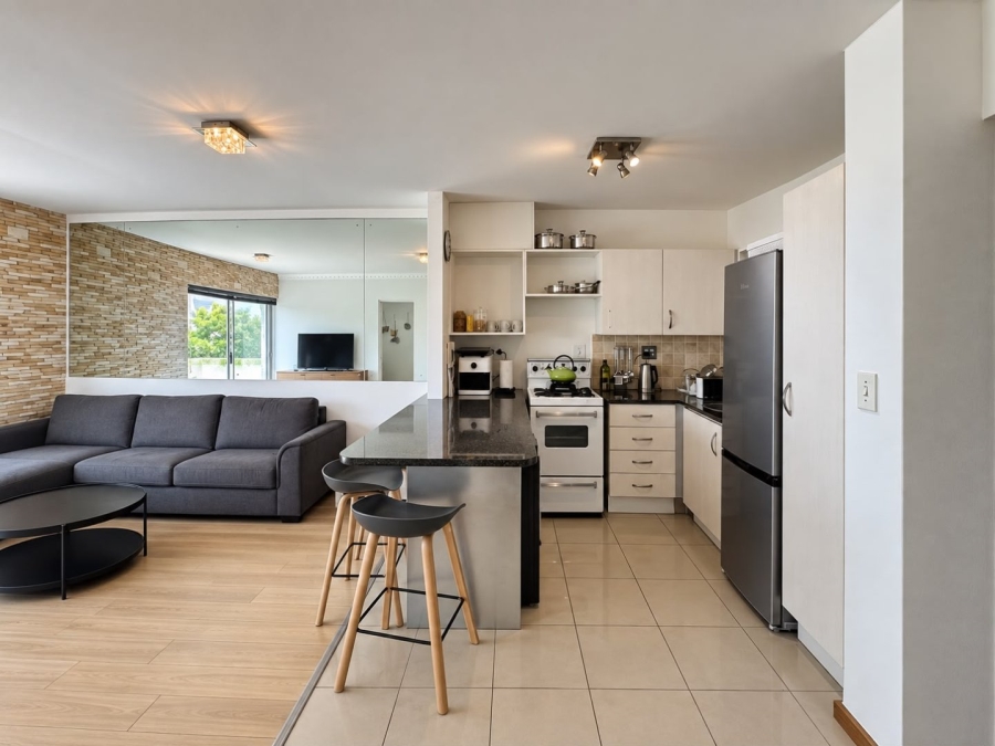 2 Bedroom Property for Sale in Green Point Western Cape